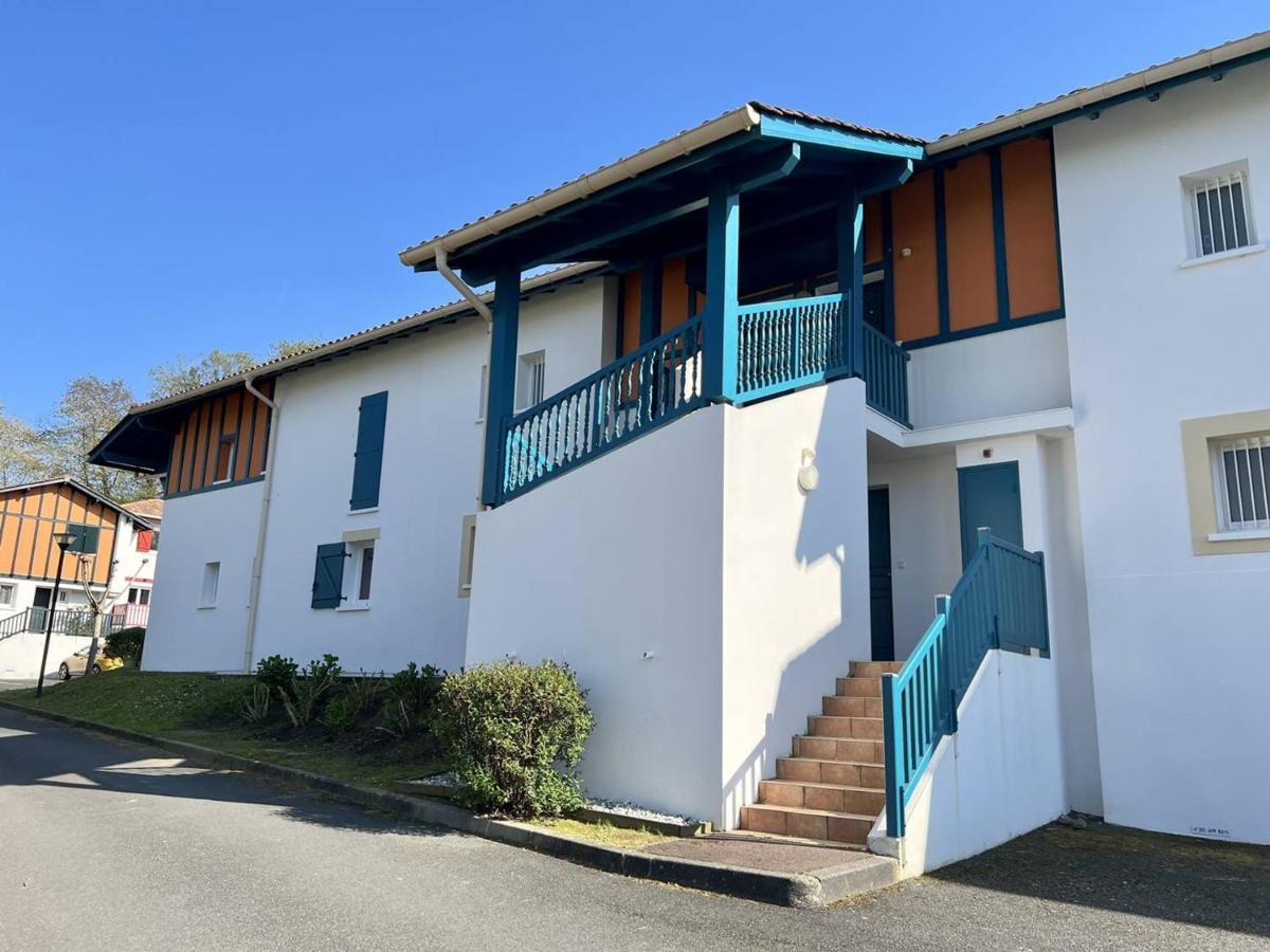 Appartement T2 A Cambo-Les-Bains Avec Piscine, Terrasse Et Parking Prive, Proche Des Thermes - Fr-1-495-82 Exteriör bild
